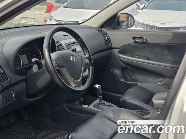 Hyundai i30 2008 — photo 6