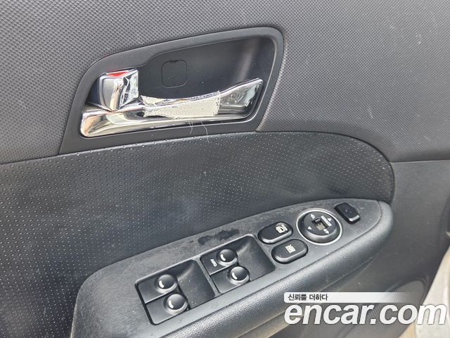 Hyundai i30 2008 — photo 7
