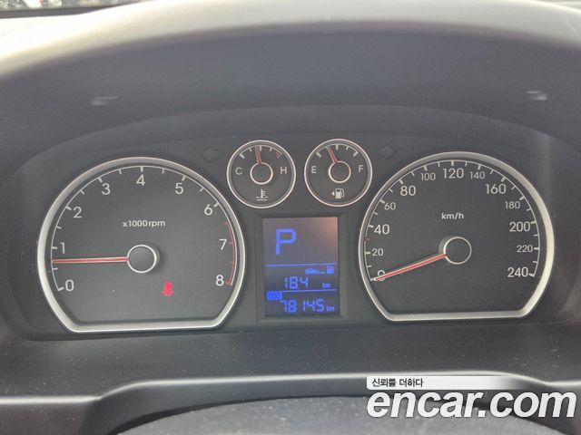 Hyundai i30 2008 — photo 8