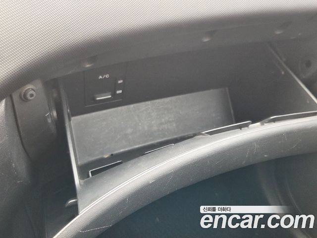 Hyundai i30 2008 — photo 14