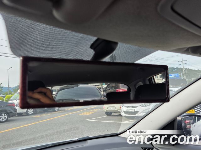 Hyundai i30 2008 — photo 15