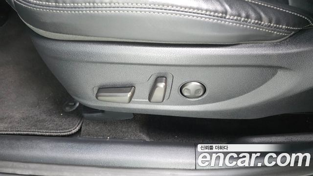 Hyundai Santafe 2020 — photo 31