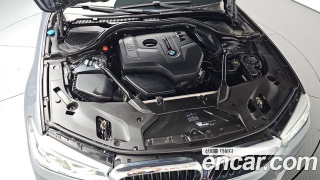 BMW 5-Series 2017 — photo 6