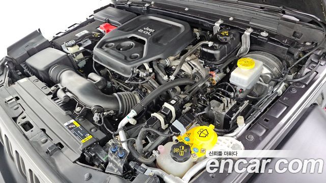 Jeep Wrangler 2021 — photo 6