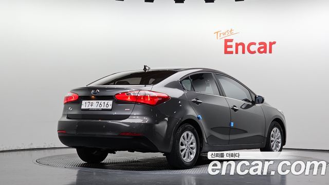 Kia K3 2013 — photo 2