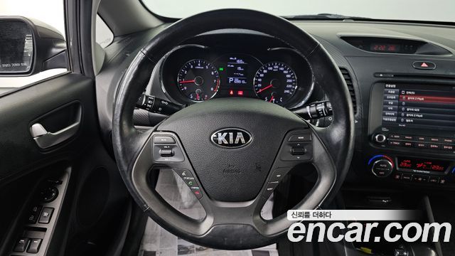 Kia K3 2013 — photo 20