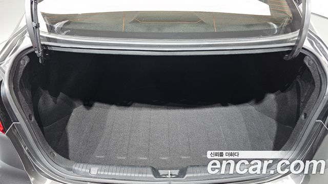 Kia K3 2013 — photo 23