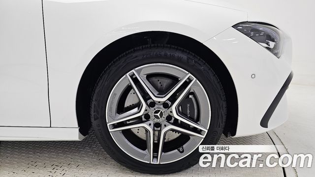 Mercedes-Benz CLA-Class 2026 — photo 5