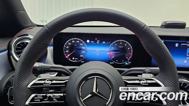 Mercedes-Benz CLA-Class 2026 — photo 8