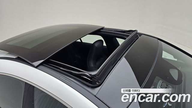 Mercedes-Benz CLA-Class 2026 — photo 12
