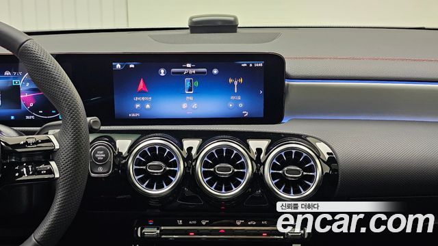 Mercedes-Benz CLA-Class 2026 — photo 16