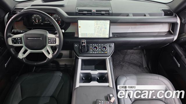 Land Rover Defender 2025 — photo 10
