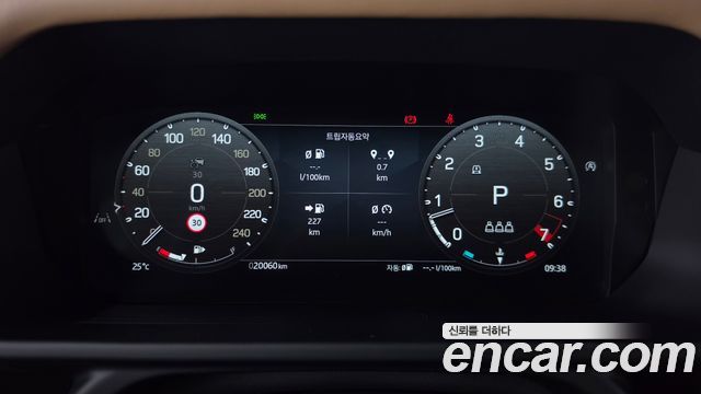 Land Rover Defender 2025 — photo 11