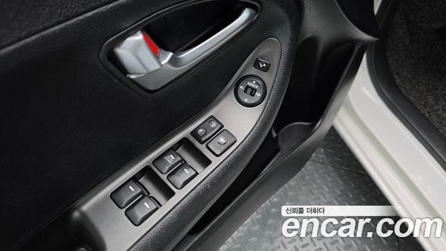 Kia morning 2013 — photo 21