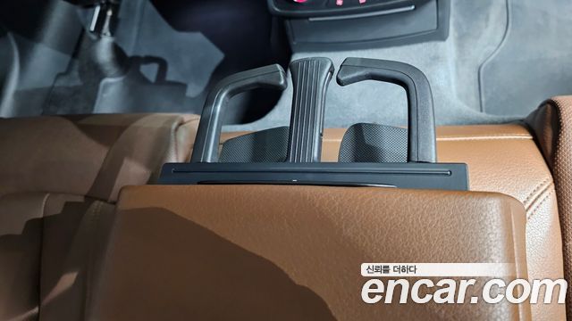 Audi A6 2016 — photo 30