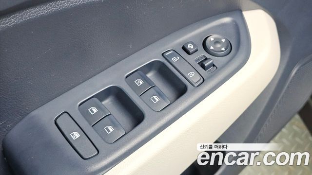 Hyundai Venue 2024 — photo 18