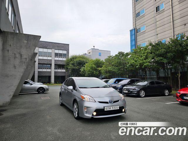 Toyota Prius 2012 — photo 10