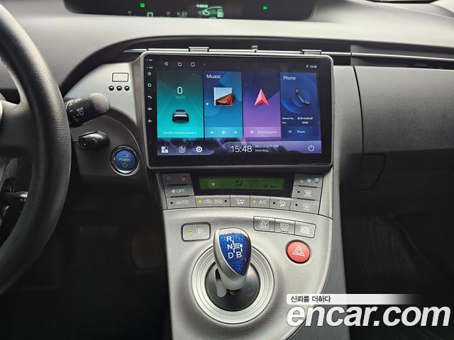 Toyota Prius 2012 — photo 14