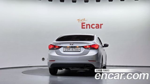 Hyundai AVANTE 2014 — photo 4