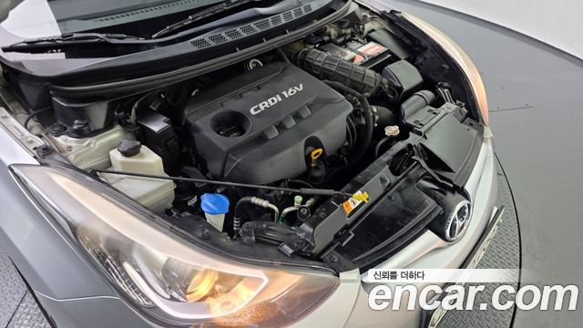 Hyundai AVANTE 2014 — photo 6
