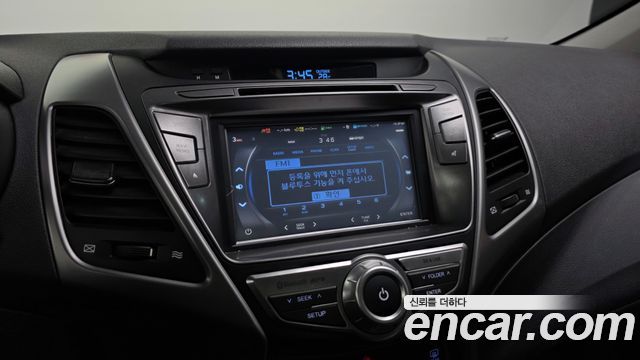 Hyundai AVANTE 2014 — photo 16