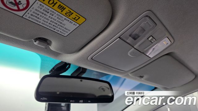 Hyundai AVANTE 2014 — photo 18