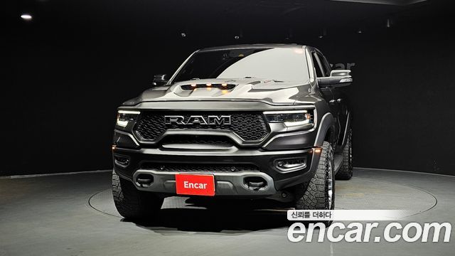 Dodge Ram Pick Up 2021 — photo 3