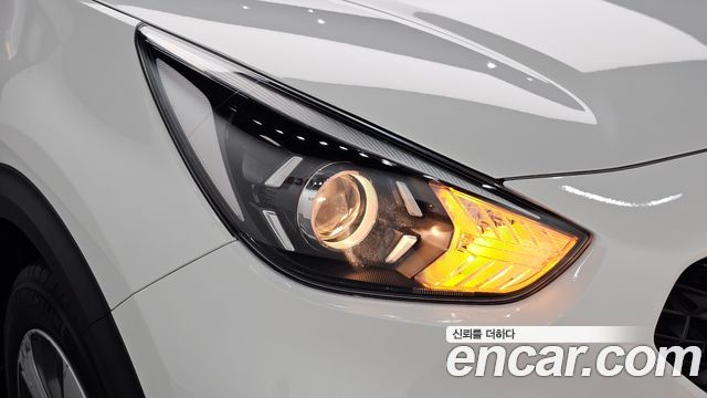 Kia Niro 2020 — photo 8