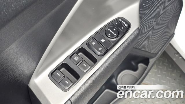 Kia Niro 2020 — photo 29