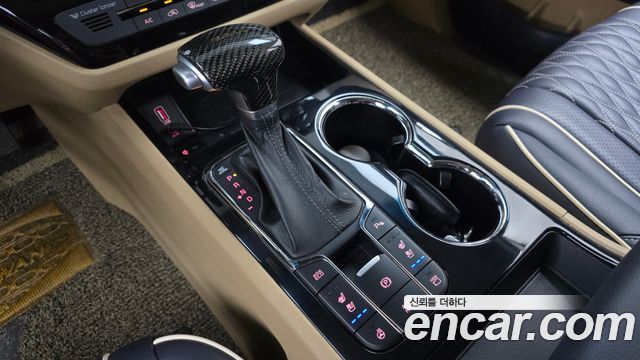 Kia Canival 2020 — photo 9