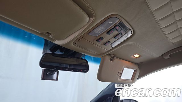 Kia Canival 2020 — photo 17