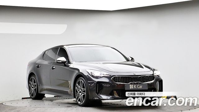 Kia Stinger 2018 — photo 2