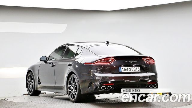 Kia Stinger 2018 — photo 4