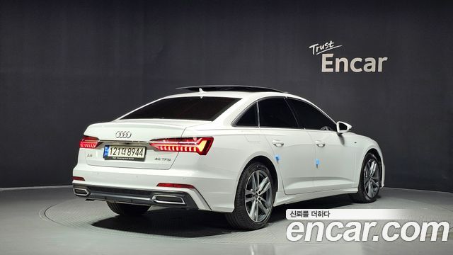 Audi A6 2022 — photo 2