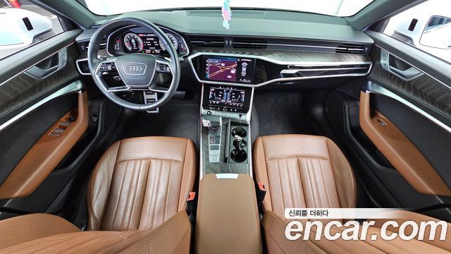 Audi A6 2022 — photo 10