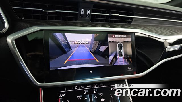 Audi A6 2022 — photo 21