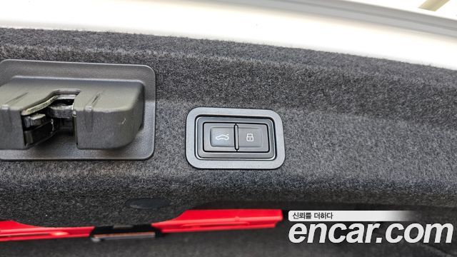 Audi A6 2022 — photo 16
