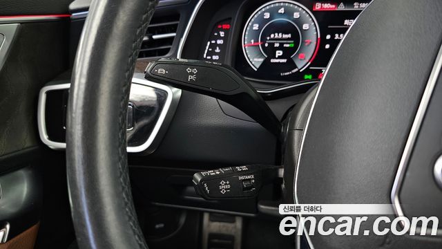 Audi A6 2022 — photo 28