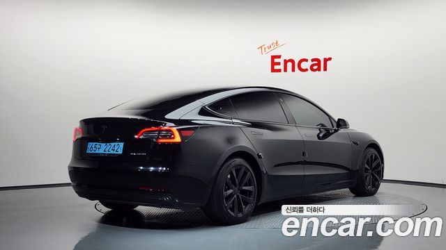 Tesla Model 3 2020 — photo 2