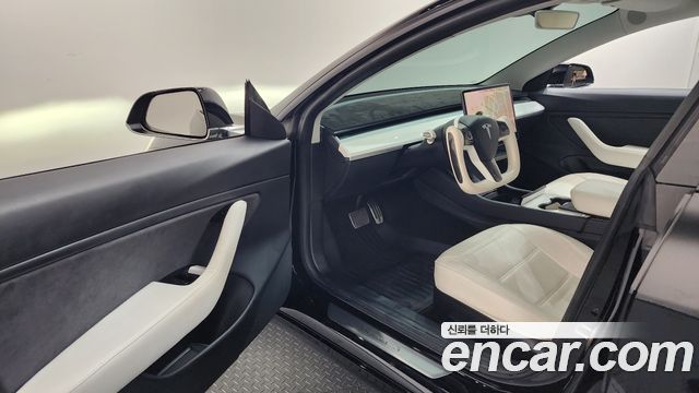 Tesla Model 3 2020 — photo 10