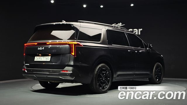 Kia Canival 2025 — photo 2