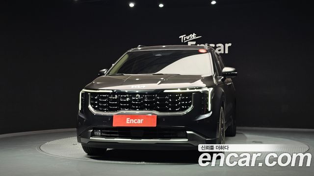Kia Canival 2025 — photo 3