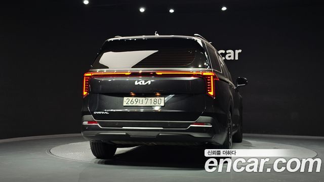 Kia Canival 2025 — photo 4