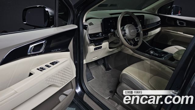 Kia Canival 2025 — photo 10
