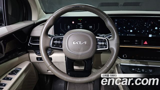 Kia Canival 2025 — photo 13