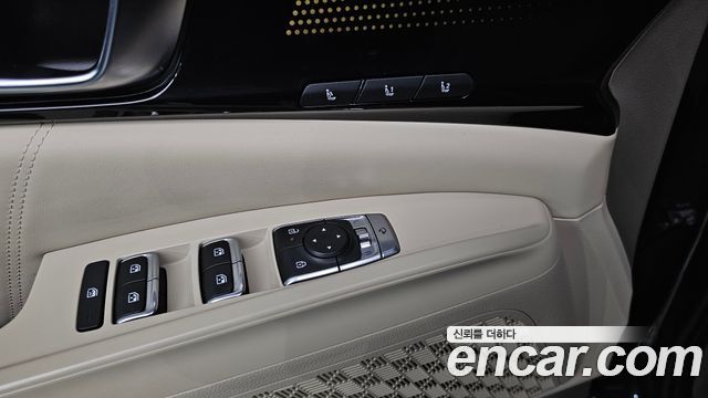 Kia Canival 2025 — photo 16