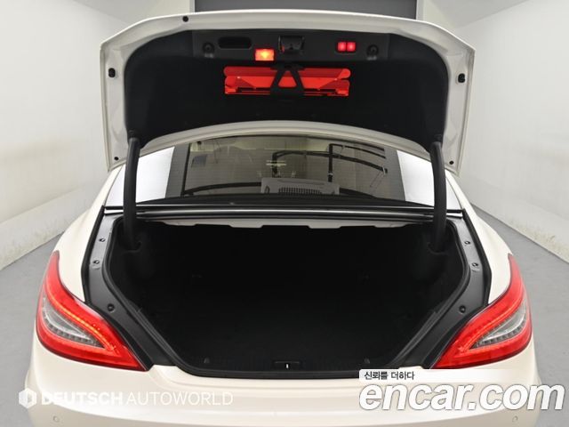 Mercedes-Benz CLS-Class 2014 — photo 19
