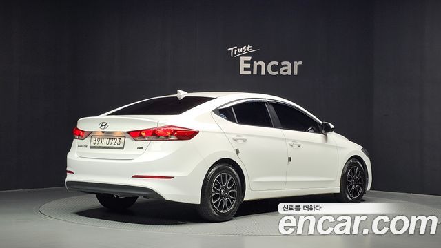 Hyundai AVANTE 2016 — photo 2
