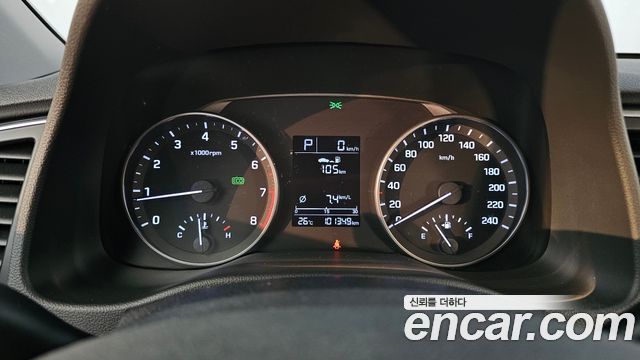 Hyundai AVANTE 2016 — photo 11