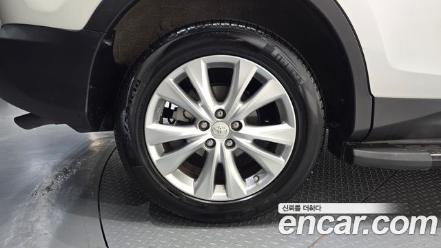 Toyota RAV4 2014 — photo 5